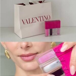 3 nwt Valentino glosses